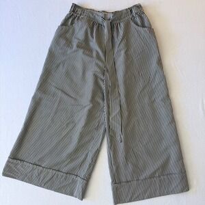 American Rag Striped Wide Leg Culottes Black White Elastic Waist Tie Belt Medium